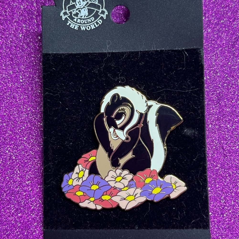 Vintage 2002 Disney Bambi Flower Skunk Enamel Pin – Authentic Disney Parks Pin